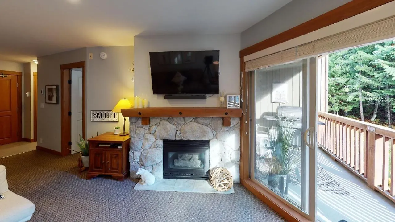 Hotel Lost Lake Lodge Whistler