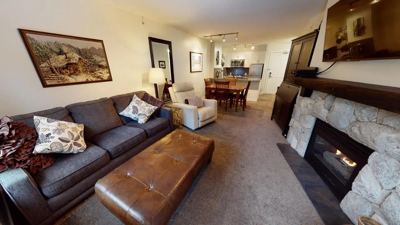 *** Hotel Lost Lake Lodge Whistler Kanada