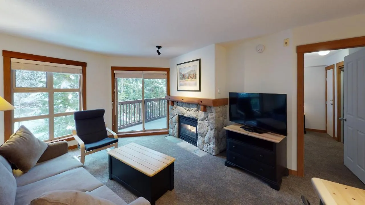 Lost Lake Lodge Whistler 3*,